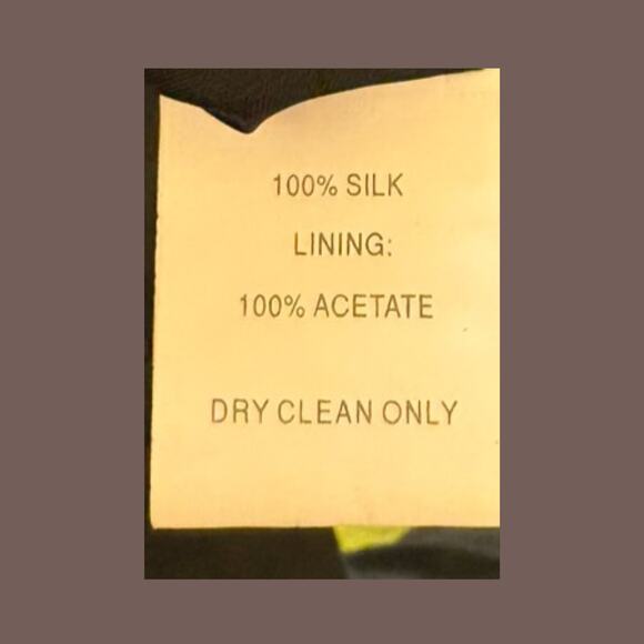 Vintage Trina Turk Women’s Black 100% Silk A-Line Bow Skirt Size M - Picture 4 of 5